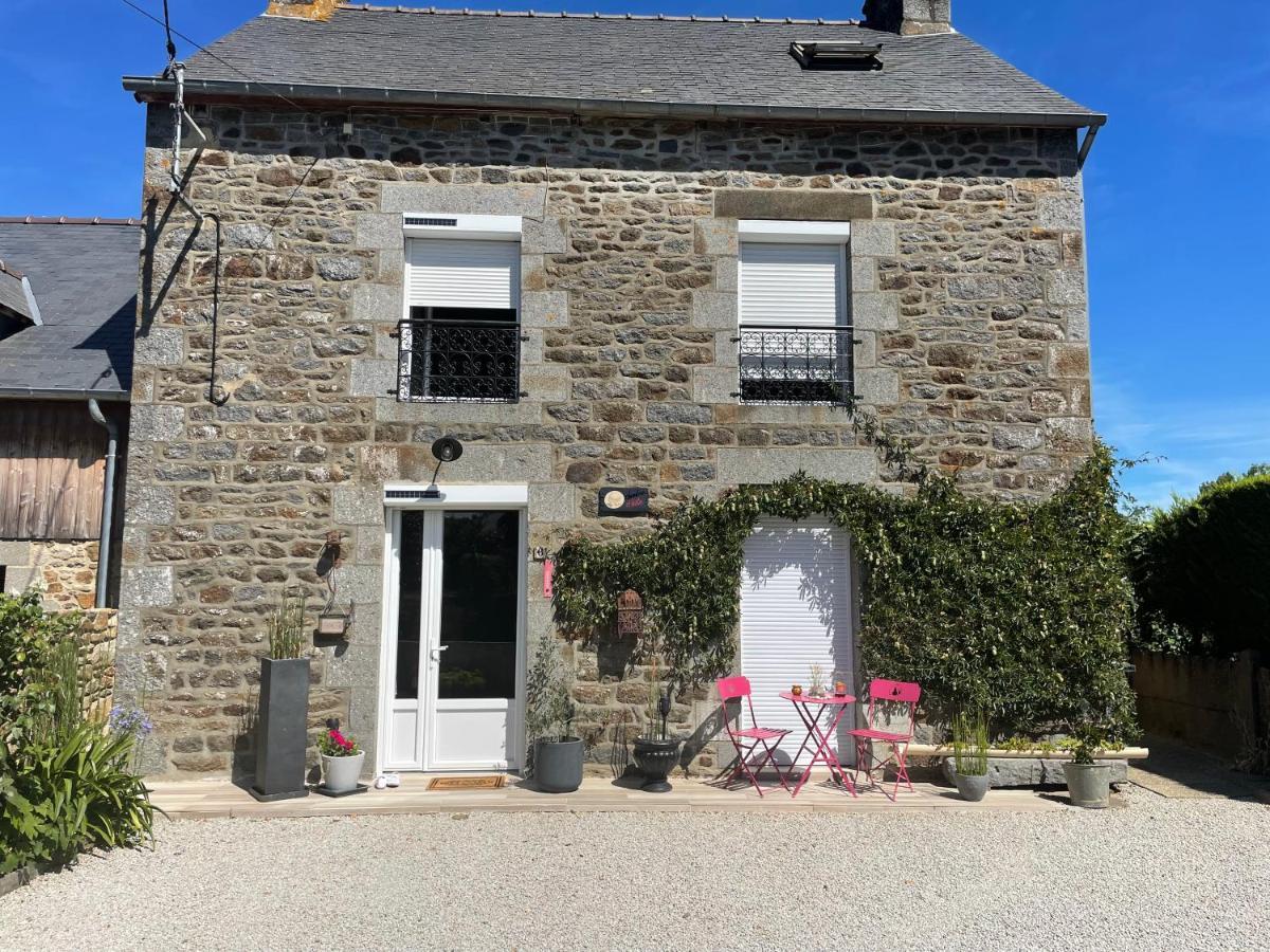 Apartamento Chez Trotro Saint-Pierre-de-Plesguen Exterior foto