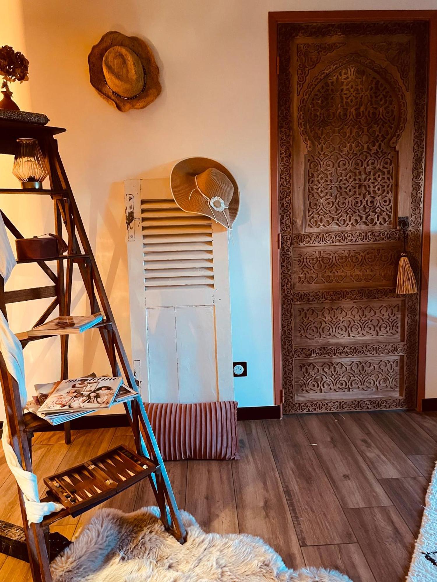 Apartamento Chez Trotro Saint-Pierre-de-Plesguen Exterior foto