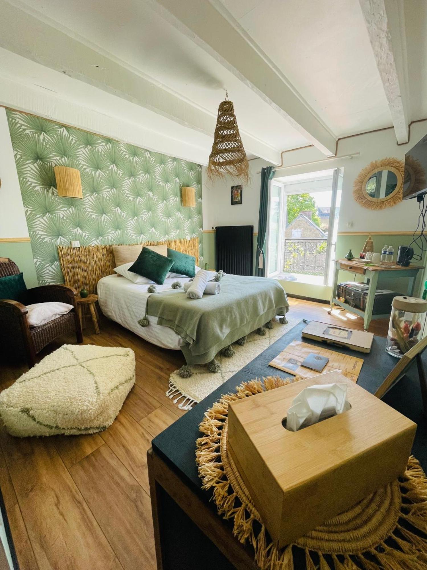 Apartamento Chez Trotro Saint-Pierre-de-Plesguen Exterior foto
