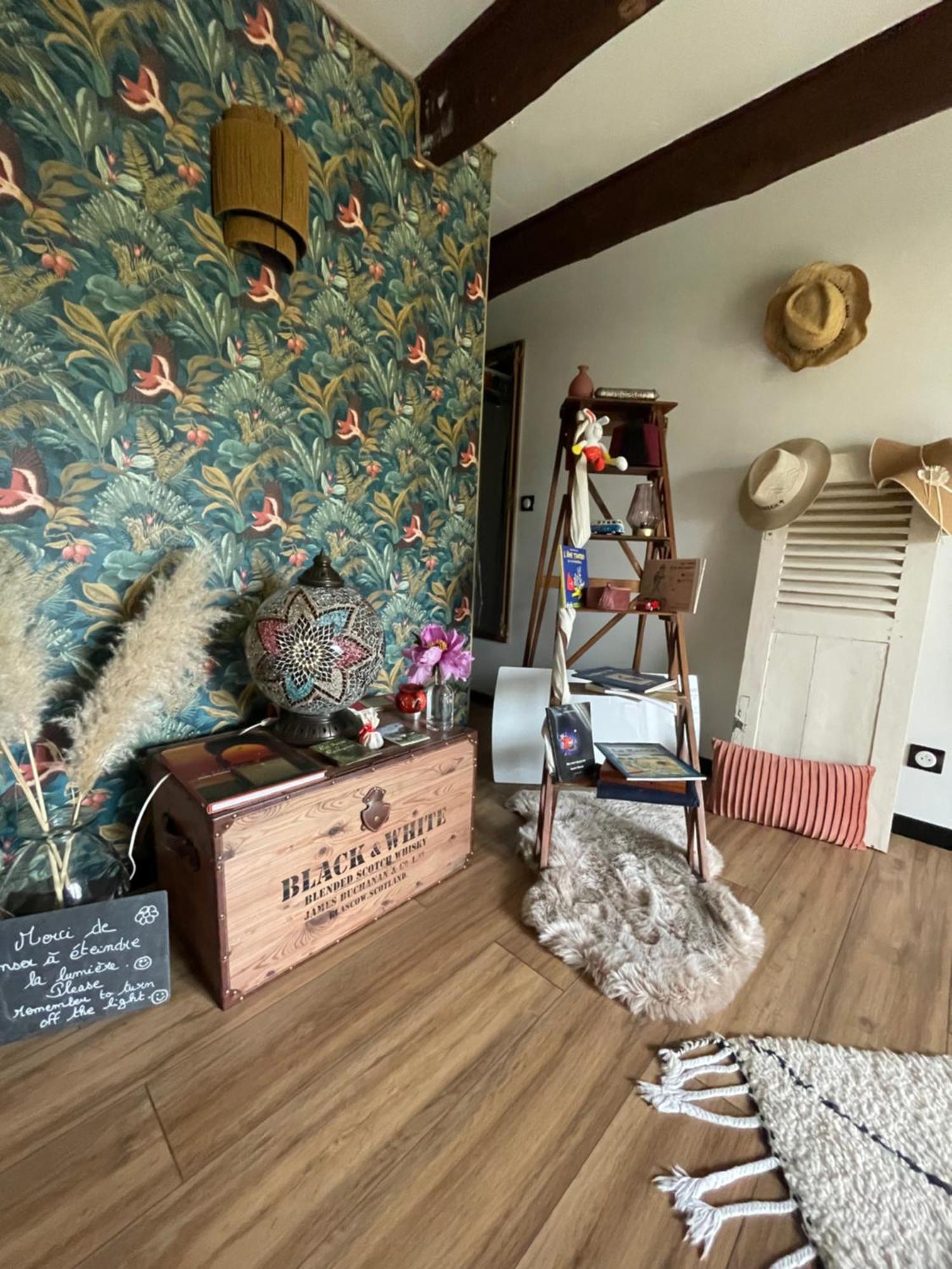 Apartamento Chez Trotro Saint-Pierre-de-Plesguen Exterior foto